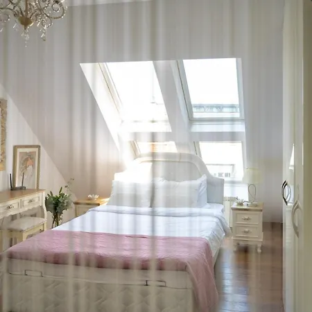 Apartman Sunny With A View In Center Szófia