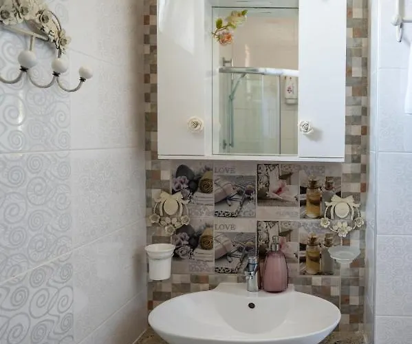 Sunny With A View In Center Sofía