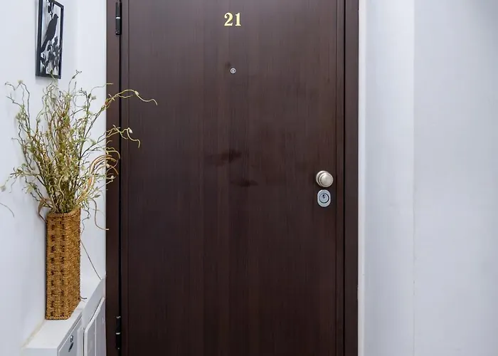 Sunny With A View In Center Sofía